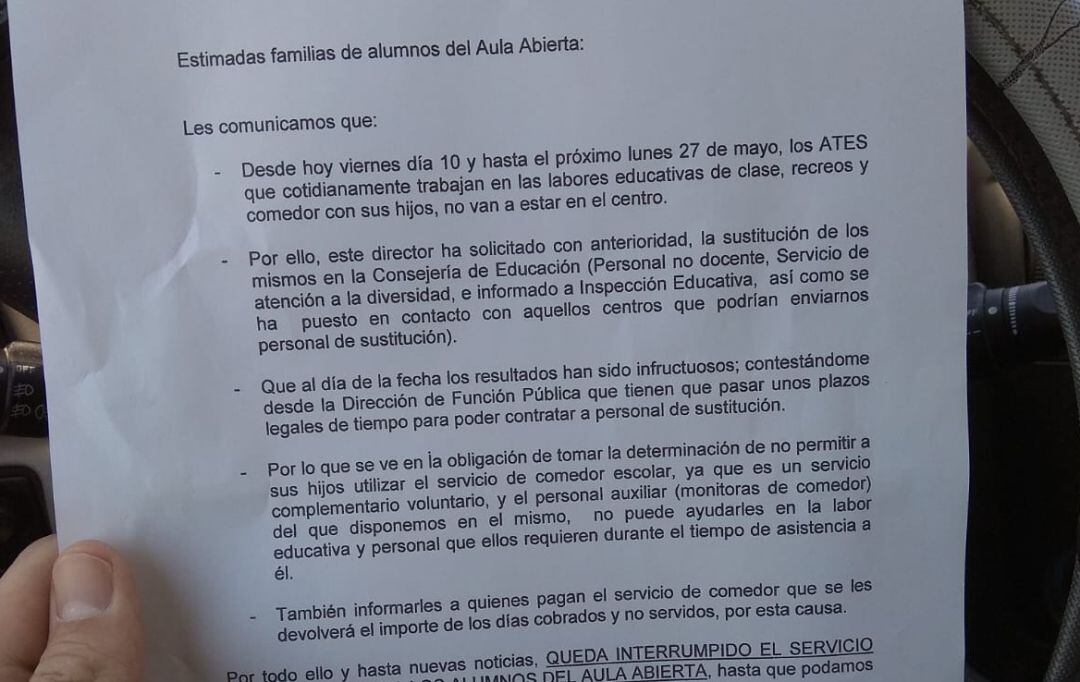 Detalle de la nota informativa enviada por el centro a los padres afectados