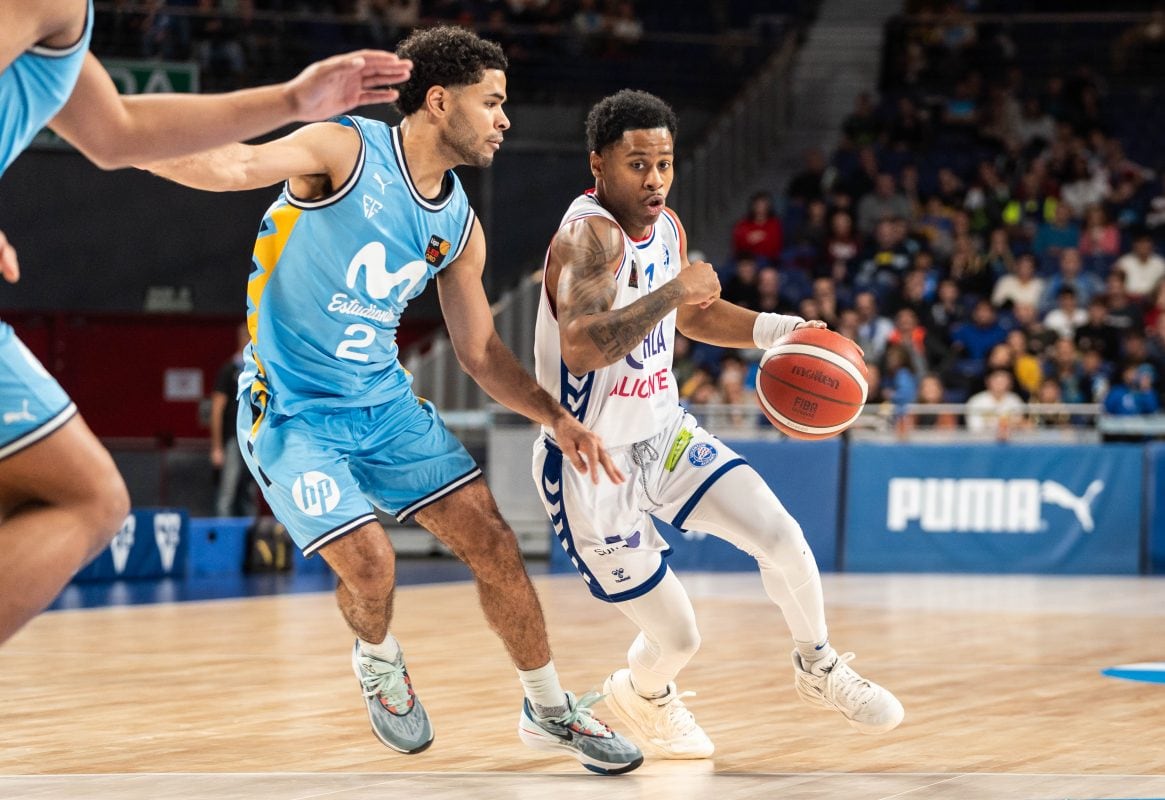 Tyler Harris, jugador del HLA Alicante, frente a Movistar Estudiantes