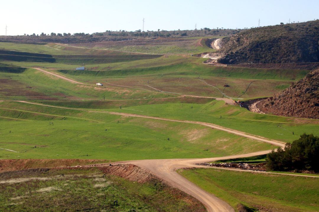 Abocador de la Vall d'en Joan, al Parc Natural del Garraf