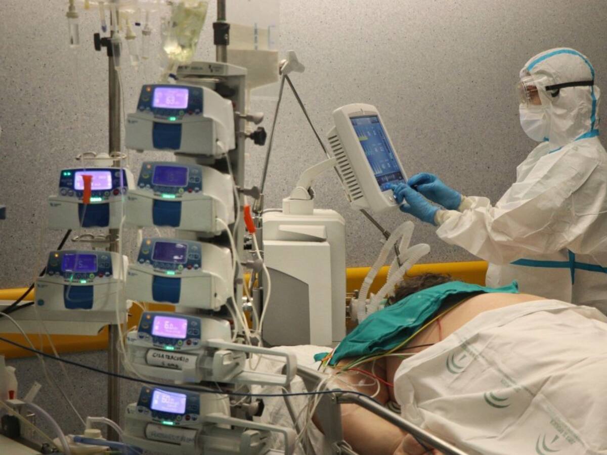 Siguen subiendo los contagios y los hospitalizados por covid en Málaga
