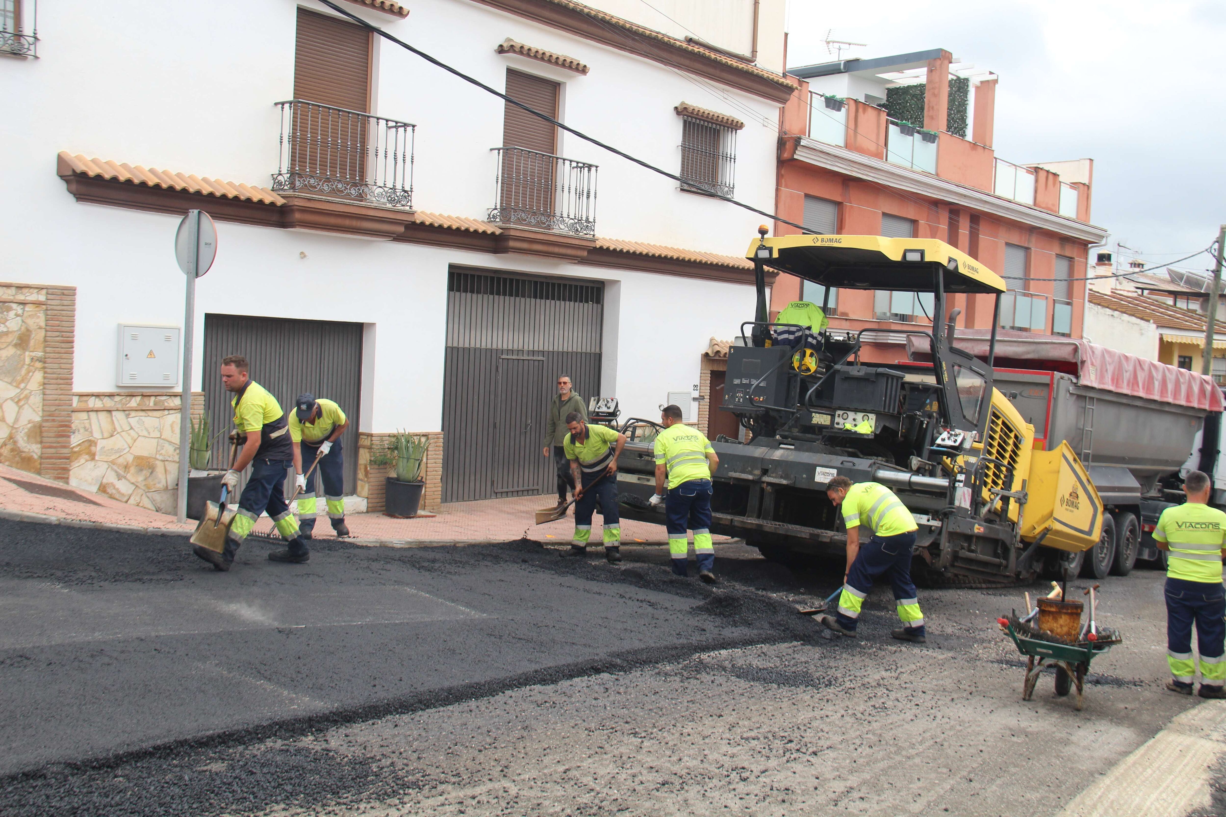 Trabajos de asfaltado calle Goya