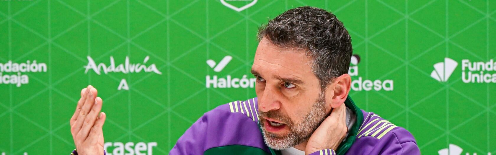 El entrenador del Unicaja Ibon Navarro, en la previa del encuentro de este domingo ante el Real Madrid