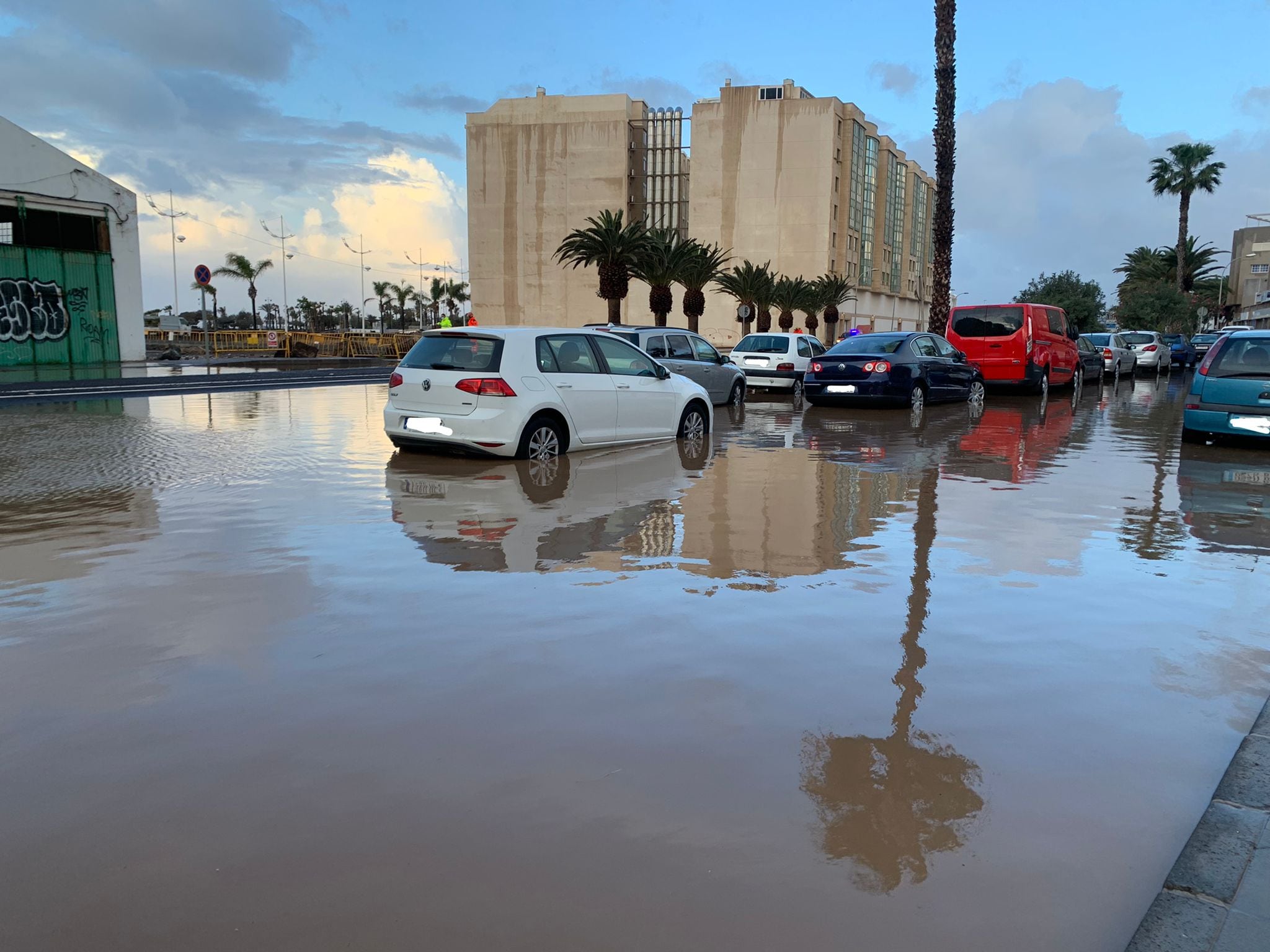 Imagen de las lluvias a primera hora de este martes.