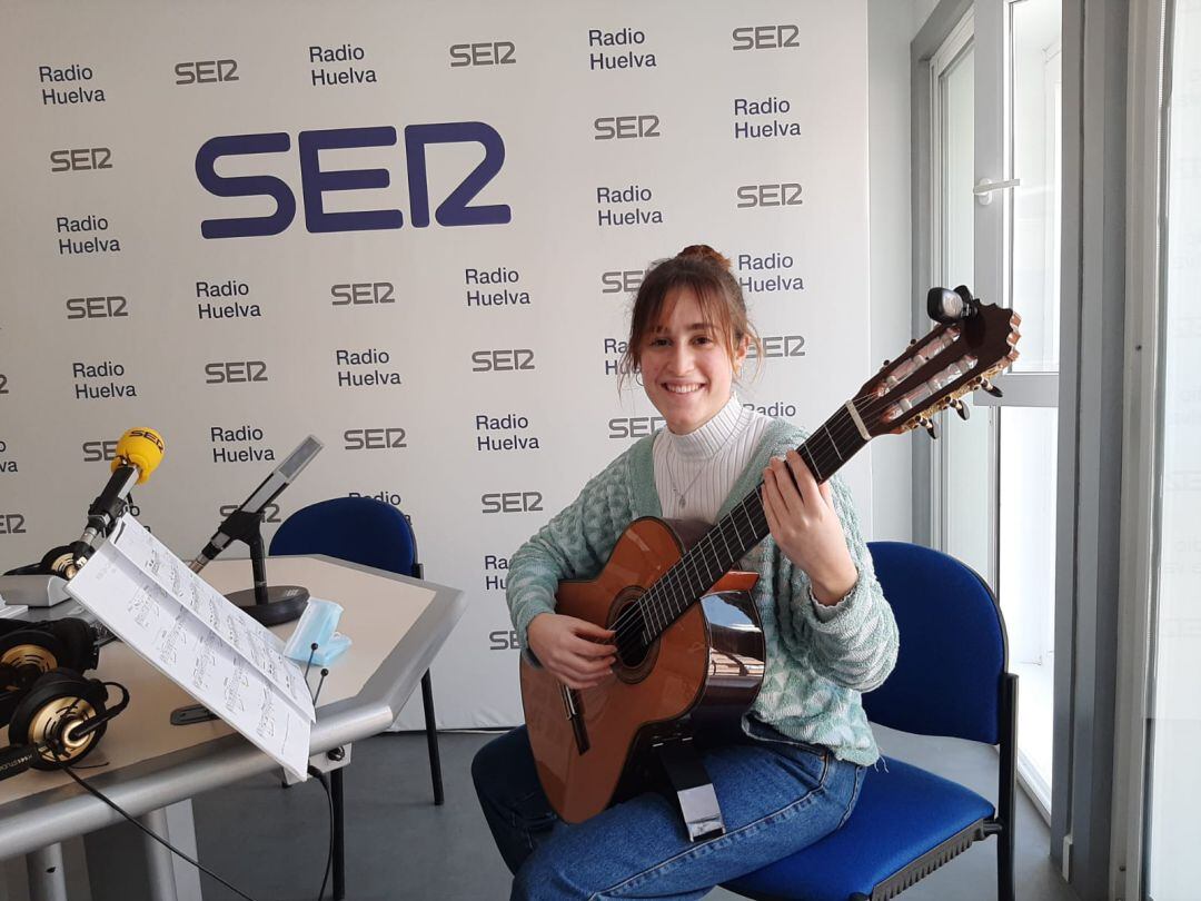 Marina Flores Ramírez, guitarra clásica. Lepe (Huelva)