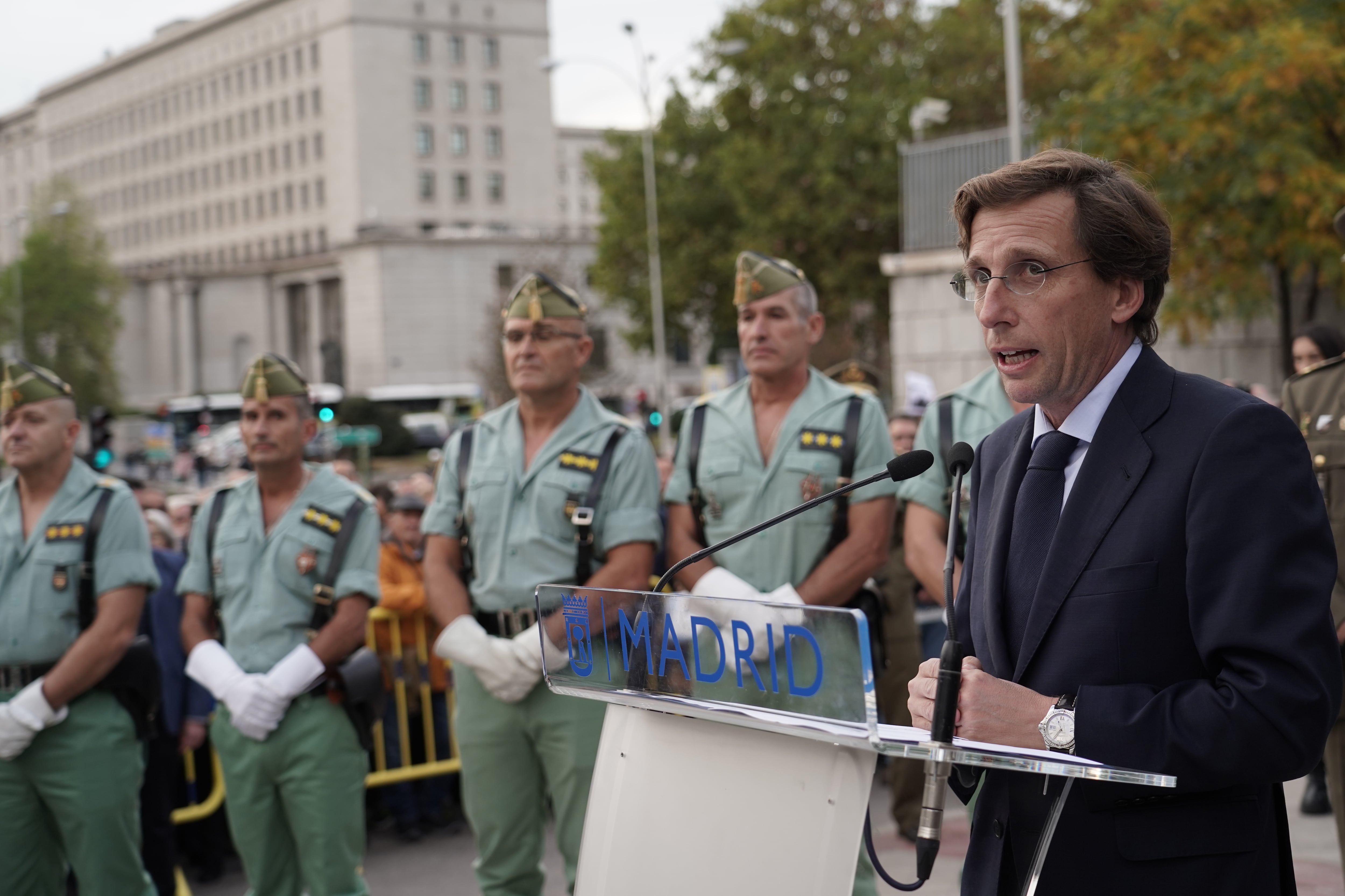 El alcalde de Madrid, José Luis Martínez-Almeida, durante un acto conmemorativo a la Legión