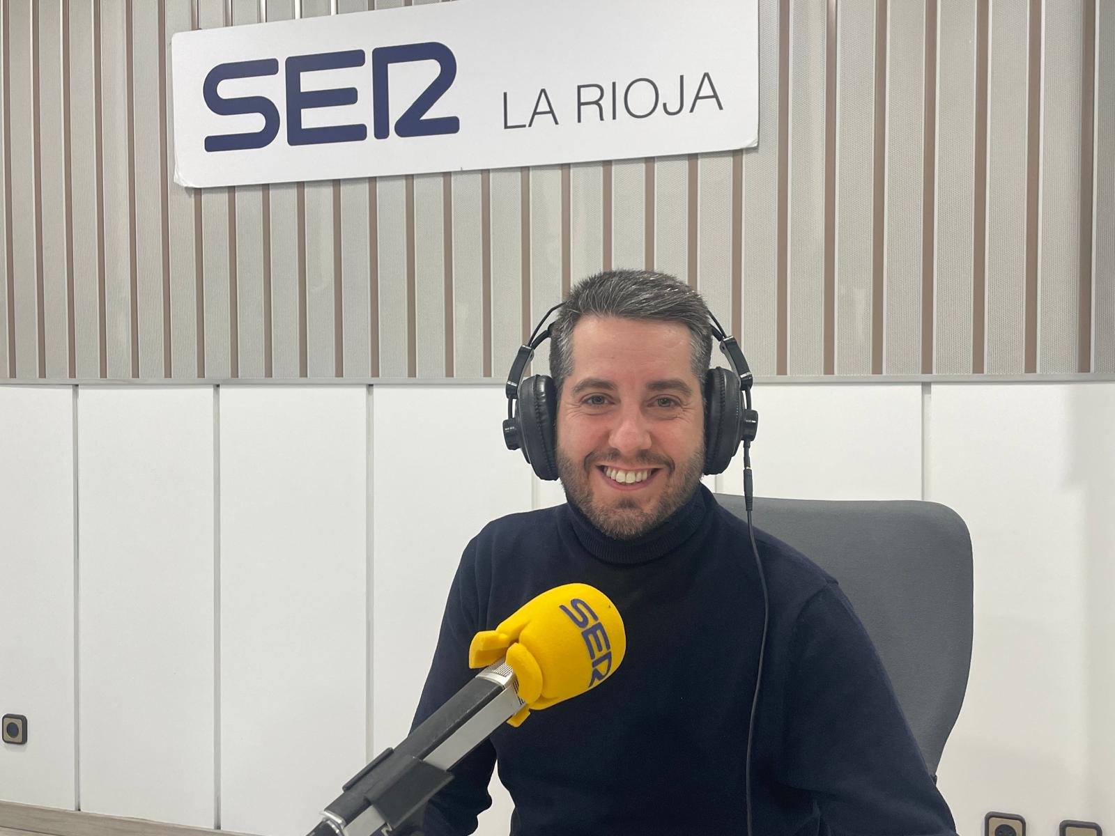 Javier García, secretario general del PSOE La Rioja, en los estudios de Radio Rioja