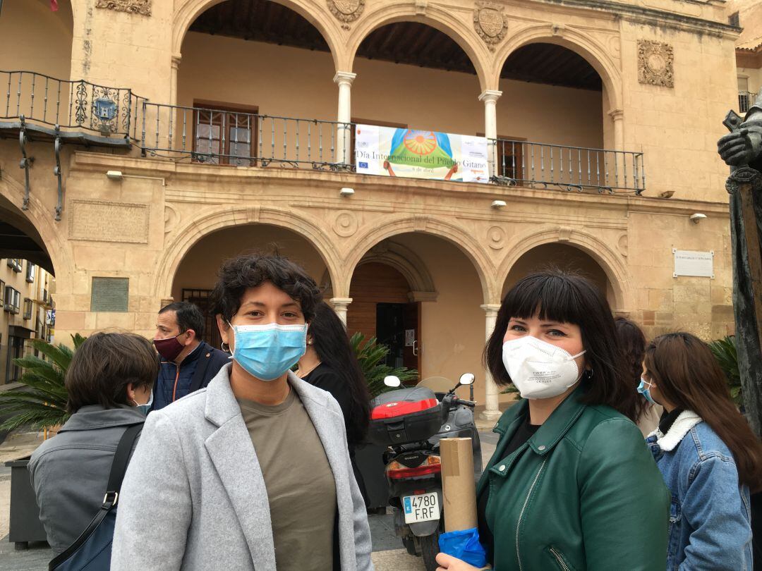 Isabel Cortés y Tina Navarro, de la Fundación Secretariado Gitano