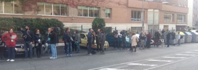 La expectación mediática ante la llegada del principal sospechoso del cuádruple crimen de Pioz (Guadalajara)