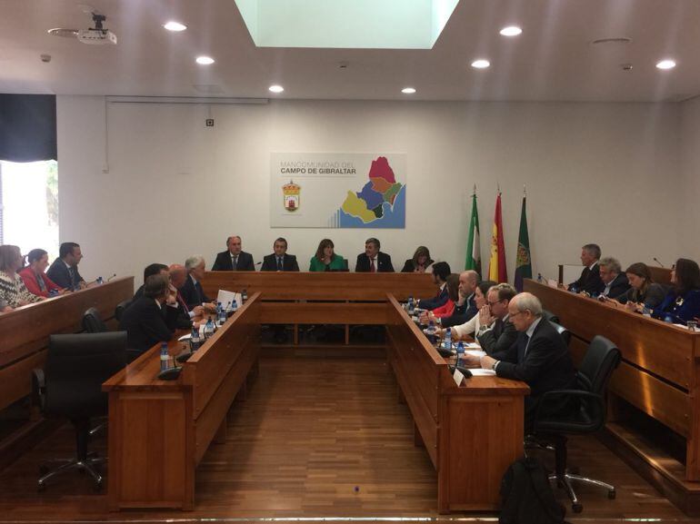 Reunión de la Comisión parlamentaria en la Mancomunidad del Campo de Gibraltar