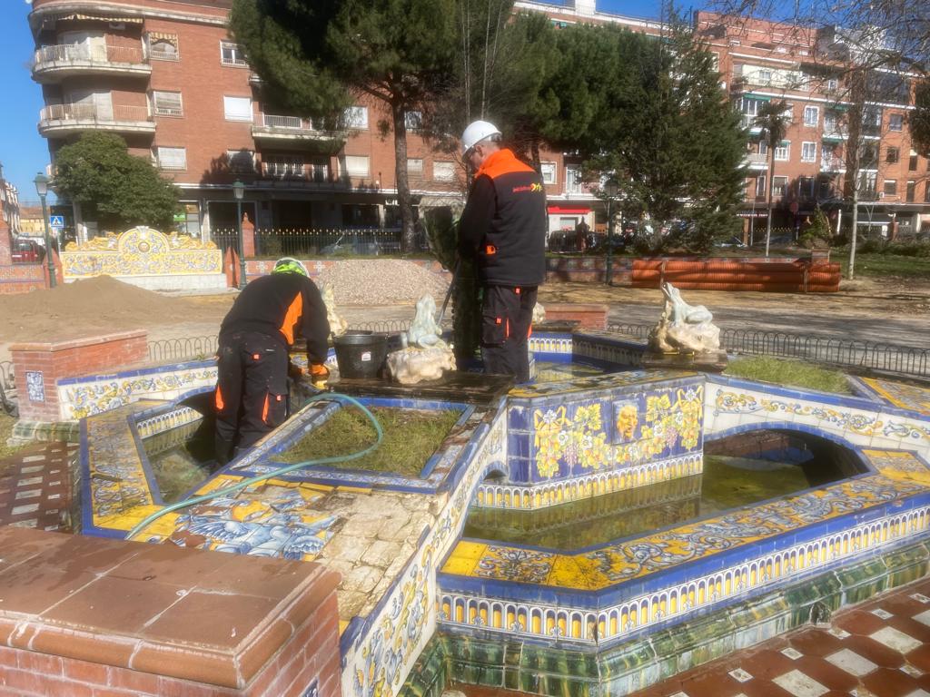 Continúan avanzando los trabajos en los Jardines del Prado