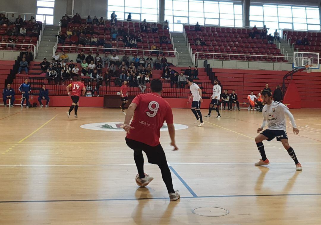 El Nueva Elda manejó el partido para sumar una victoria que vale su peso en oro