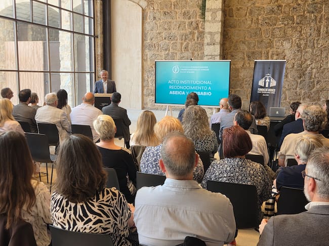 Rafael López, presidente de Aseica, durante su intervención en el Parque Tecnológico Urbano de Rodes