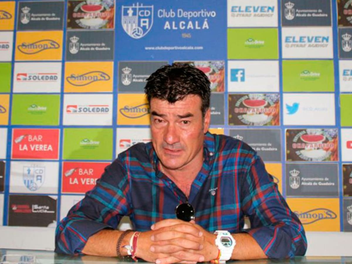 Rafa Escobar regresa al banquillo de la UD Los Barrios