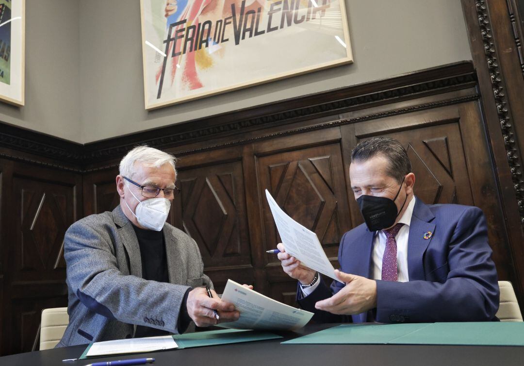 Joan Ribó, alcalde de València, y José Esteban Capilla, rector de la Universitat Politècnica de València