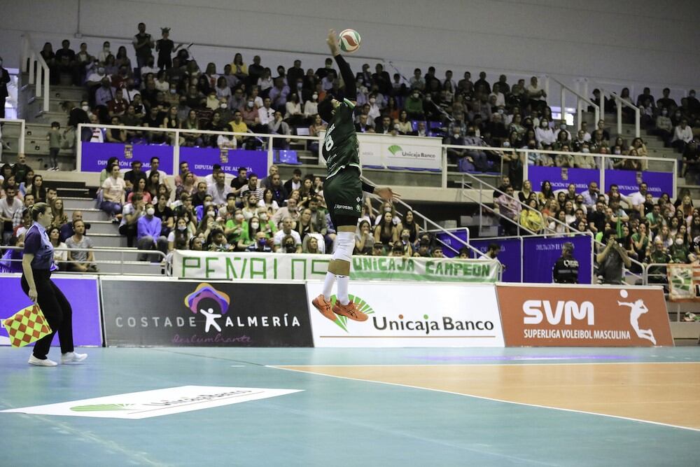 Ya te puedes abonar a la fiesta del voleibol.