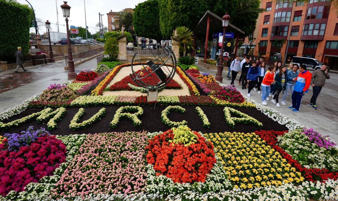 Imagen de uno de los más de veinte &#039;Jardines en Primavera&#039; que adornan la ciudad estos días