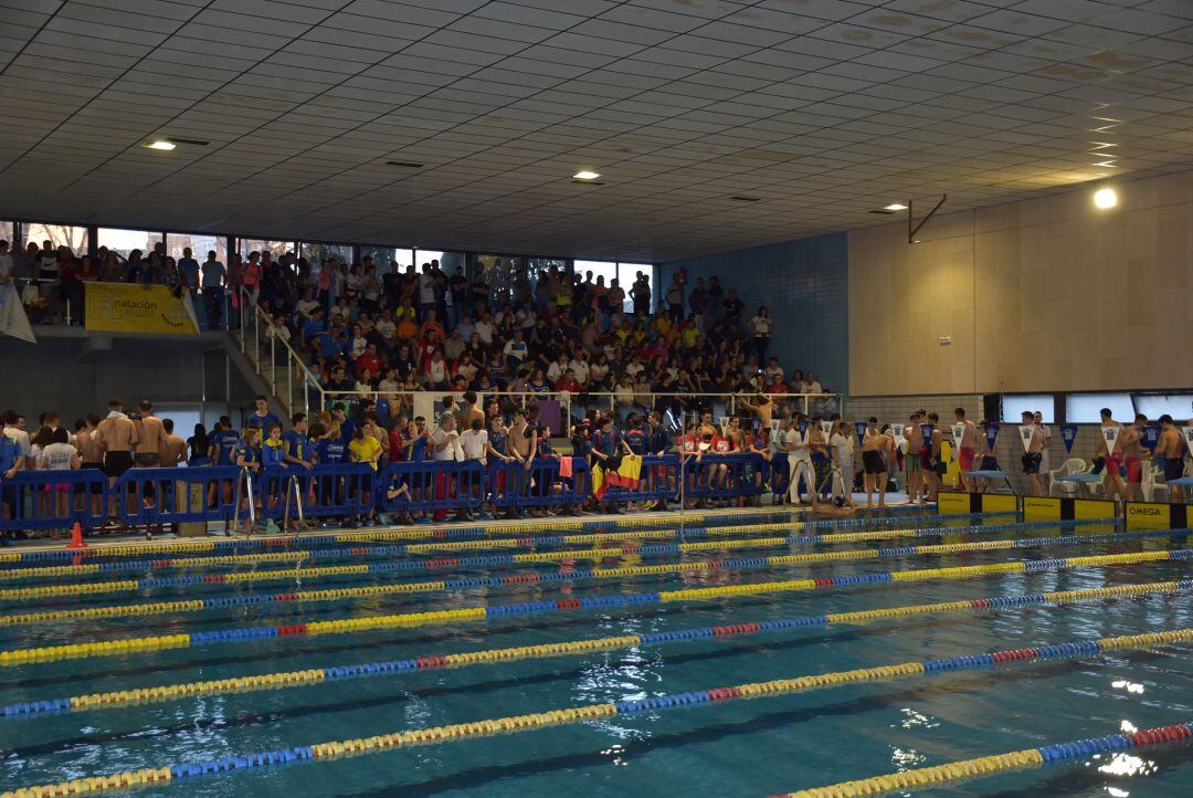 Campeonato regional de natación en Talavera