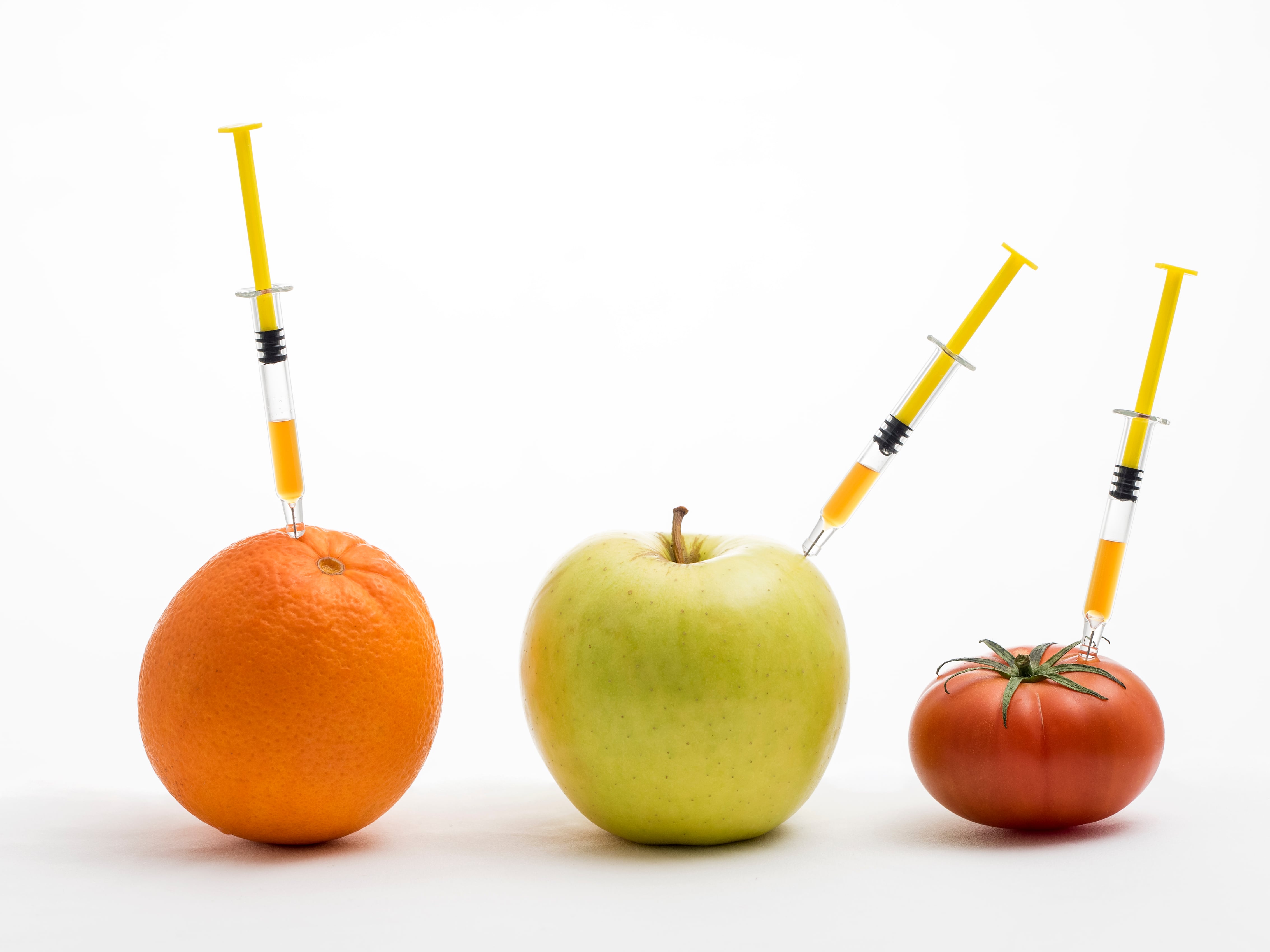 Ilustración sobre frutas transgénicas