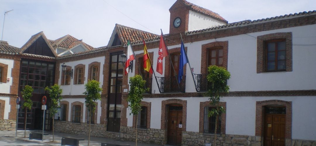 Edificio consistorial de San Agustín del Guadalix