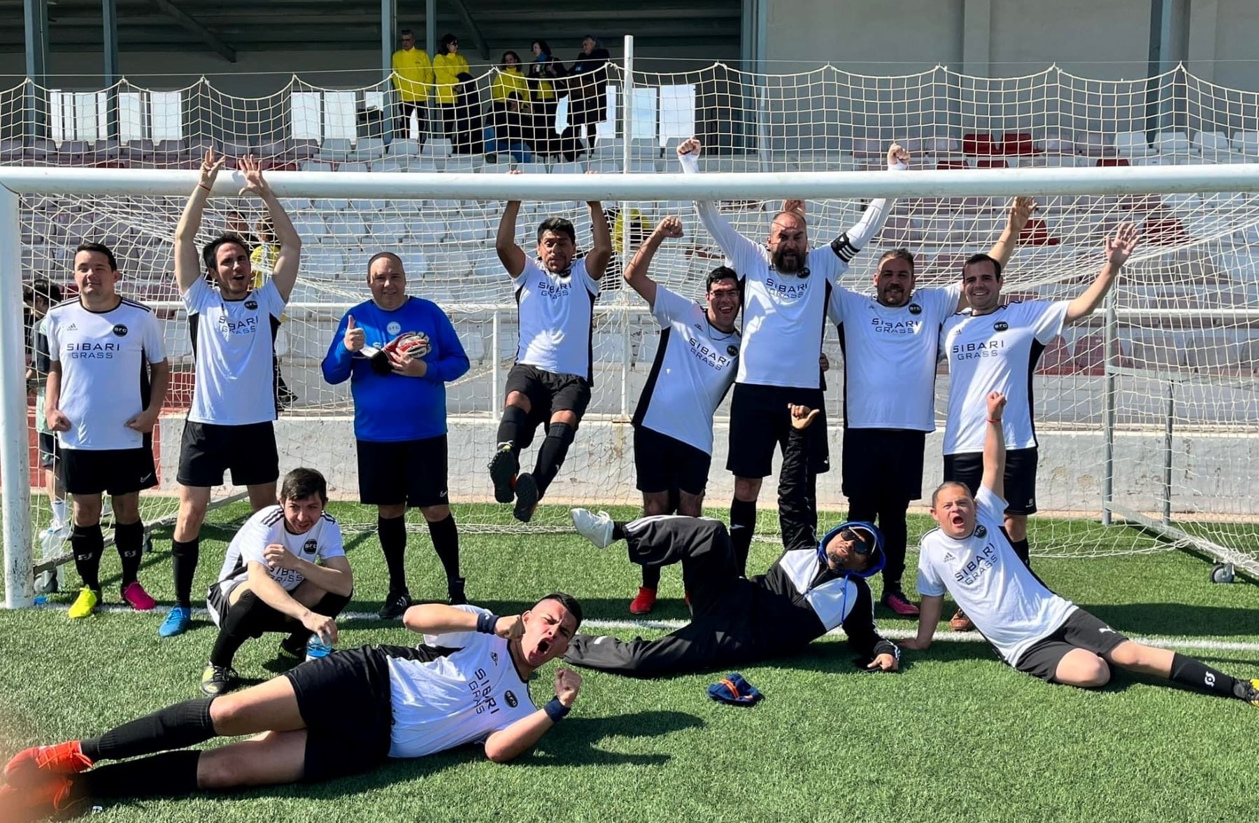 Jugadores del Sibari FC.