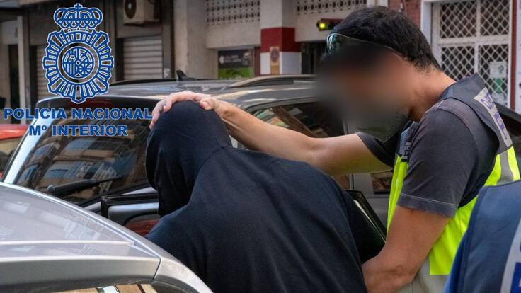 "Es muy serio y empieza a dar miedo": el secretario de Podemos en Murcia condena al neonazi que atacó la sede