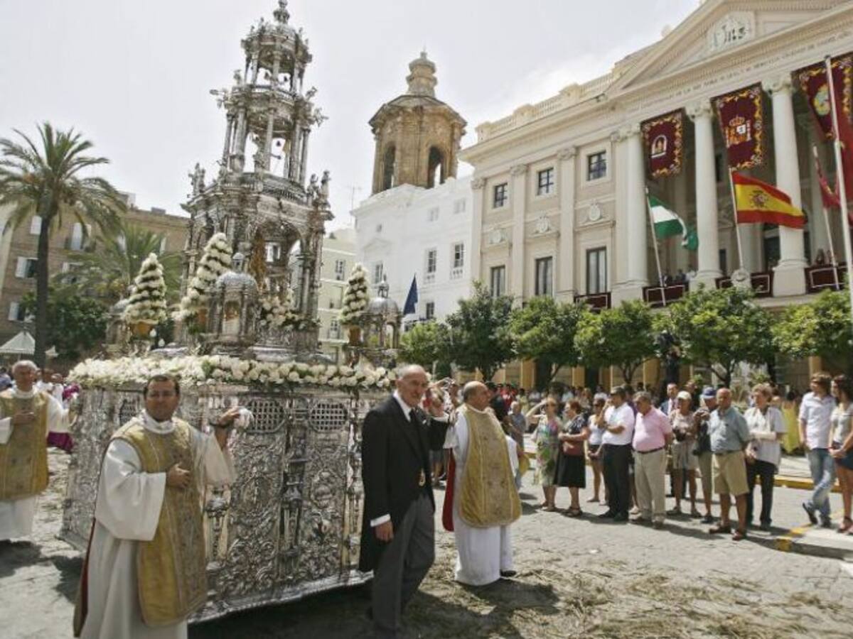 La Catedral Vieja acoge la festividad del Corpus