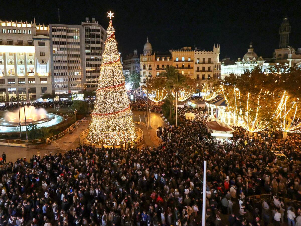 Entrevista a Borja Ávila, presidente de los comerciantes del centro de València, en Hora 14 Valencia