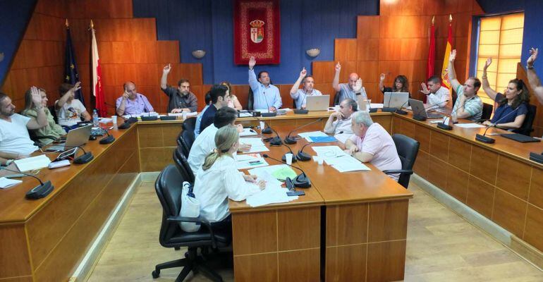 Pleno de junio en Paracuellos de Jarama