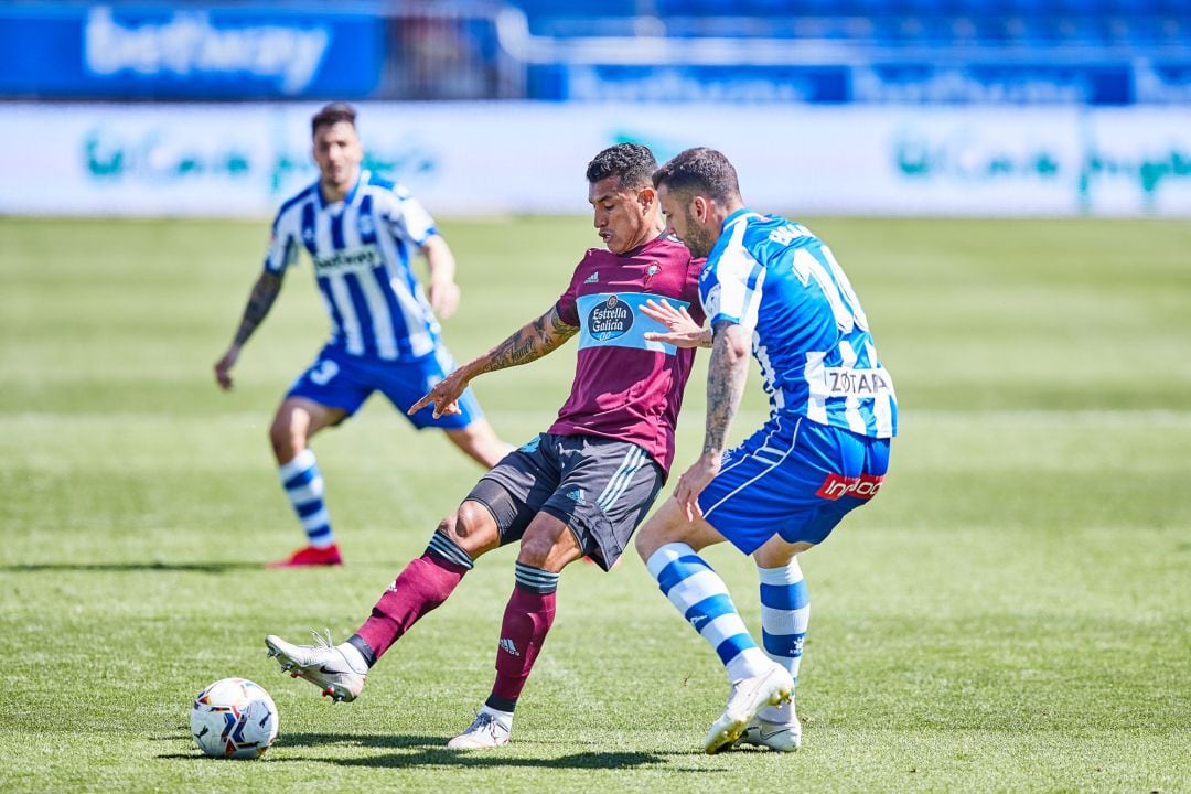 Murillo durante el partido en Mendizorrotza ante el Alavés