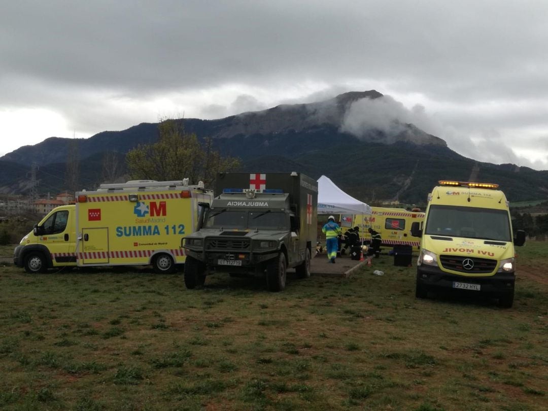 El Summa-112 de Madrid, que participa en el simulacro en Jaca, ha atendido a los militares  