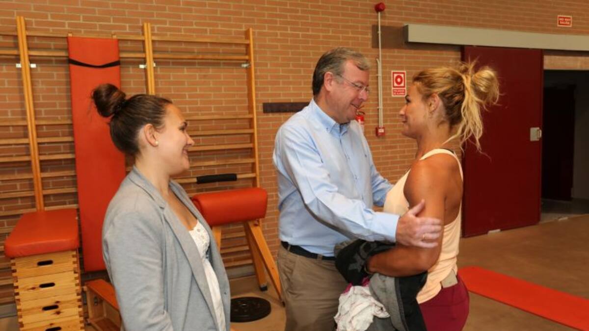 León empuja a la halterofilia española