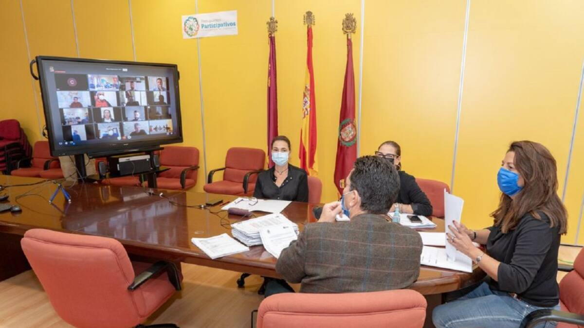 Acuerdo entre Ayuntamiento de Cartagena y sindicatos para los servicios extraordinarios
