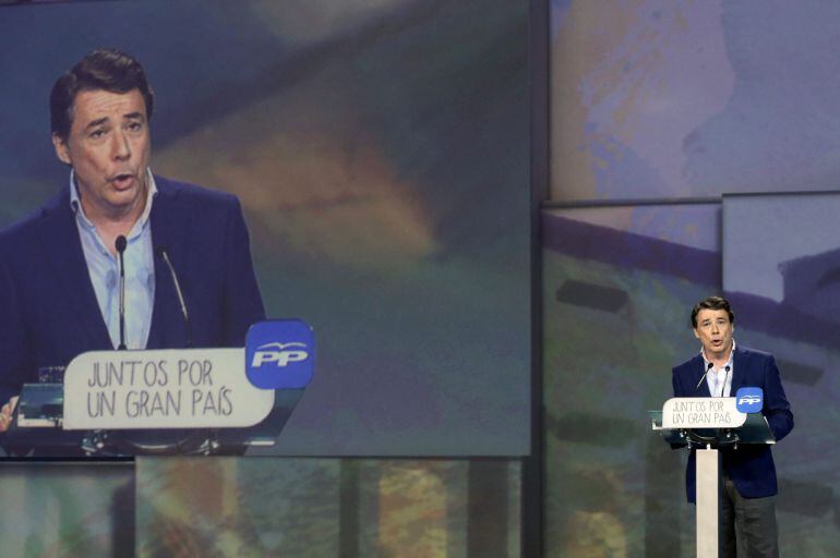 GRA0392. MADRID, 25/01/2015.- El presidente de la Comunidad de Madrid, Ignacio gonzález, durante su intervención en la clausura de la convención nacional del PP, que se ha celebrado este fin de semana en el Palacio de Congresos de Madrid. EFE/Angel Díaz