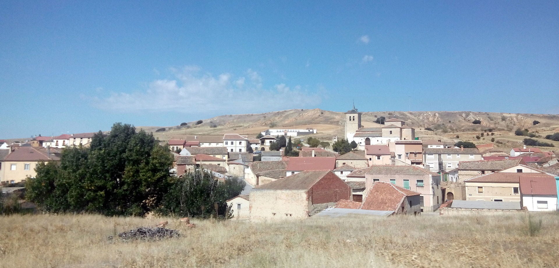 Mueren dos miembros de una misma familia en Carbonero de Ahusín