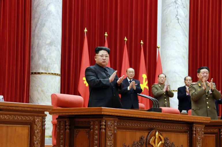 Kim Jong-Un durante la reunión del Comité Central del Partido de los Trabajadores de Corea.