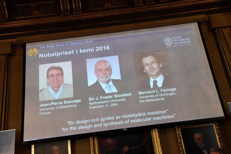 Imagen de los tres investigadores galardonados con el Premio Nobel de Química 2016: Jean-Pierre Sauvage, J Fraser Stoddart y Bernard L Feringa.