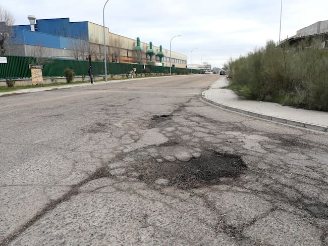 Estado de uno de los tramos de la Calle Río Jarama de Toledo