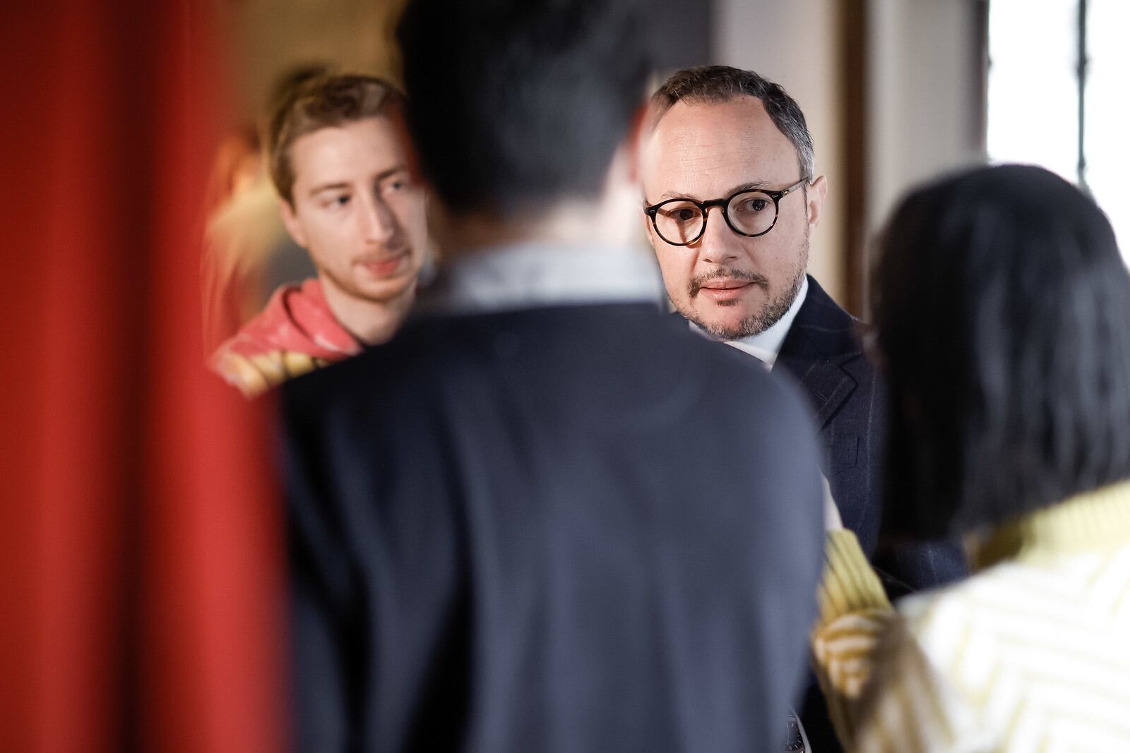 El cap de Govern Xavier Espot parlant amb els diferents mitjans de comunicació