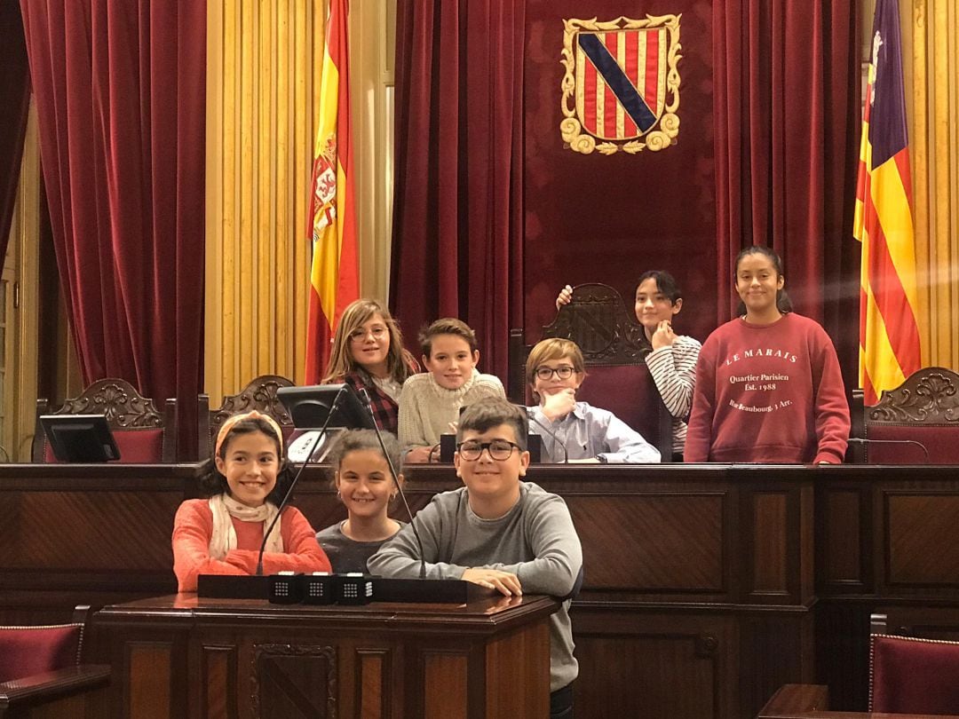 Els joves de Menorca participants de la jornada