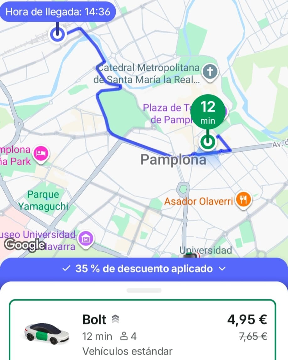 Viaje ofertado en la aplicación de Bolt para un trayecto desde el centro de Pamplona a la estación de tren. Cadena SER
