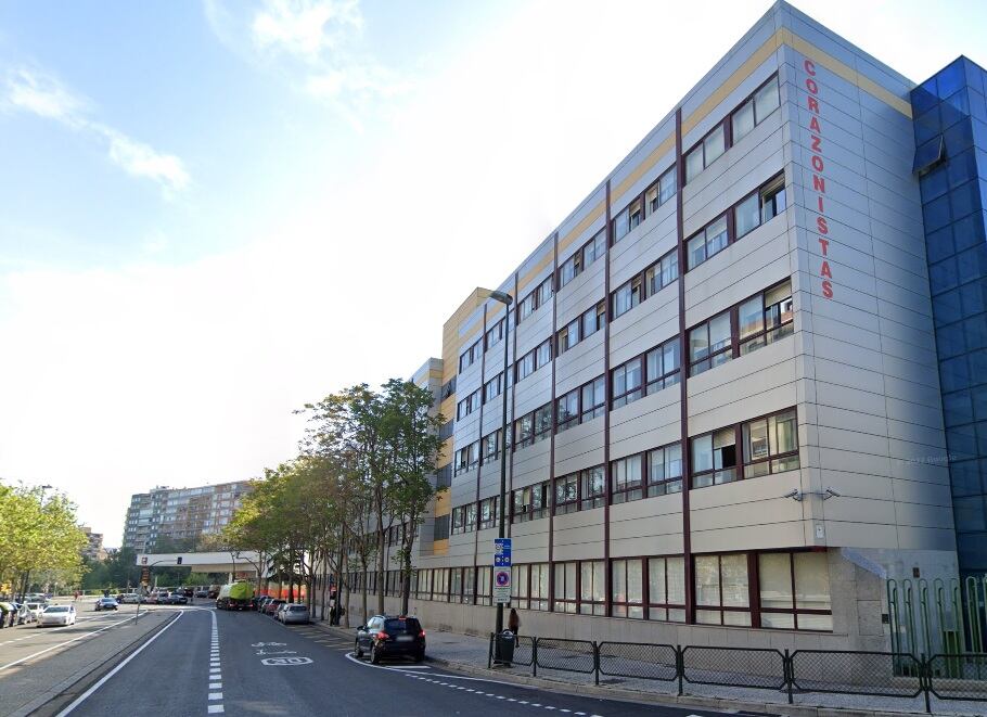 Colegio Corazonistas, en el Paseo de la Mina de Zaragoza