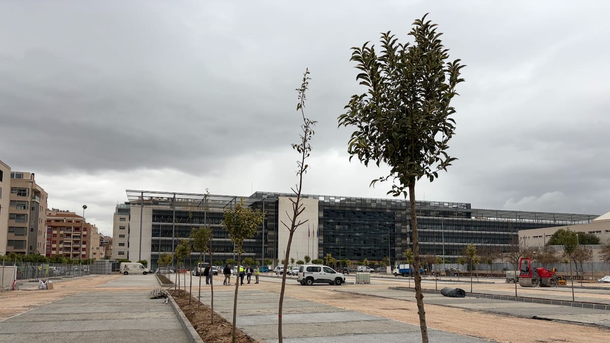 El nuevo aparcamiento de Hacienda abrirá el 25 de marzo y será gratuito durante las Fiestas de Primavera