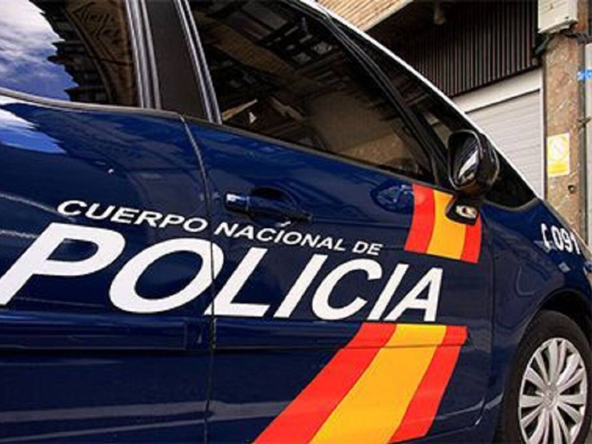 Cede su identidad a cambio de 600 euros mensuales: detenidos en Pamplona dos hombres por falsedad documental