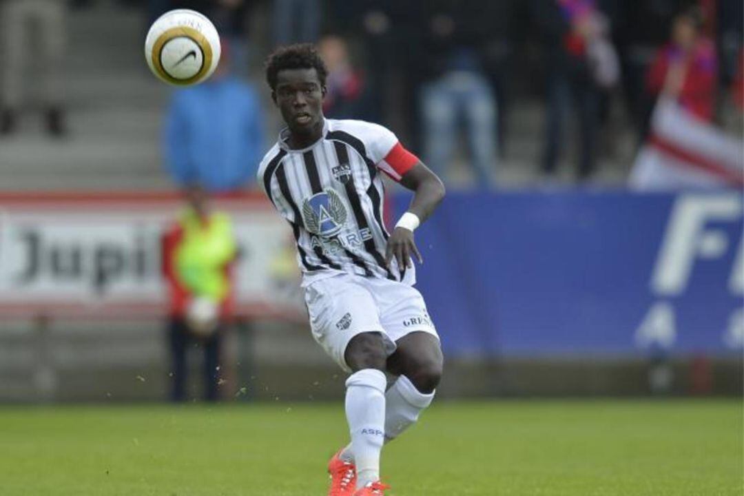 Diagne, durante un partido con el KAS Eupen