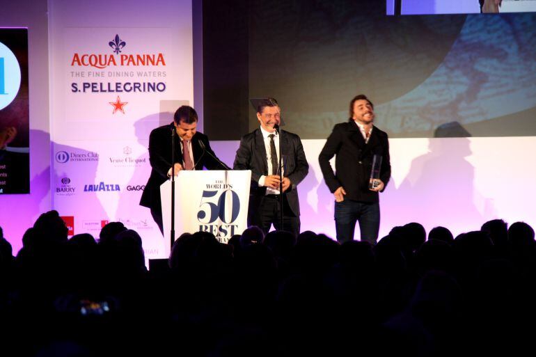 Els germans Roca durant la gala dels 50 millors restaurants del món 2015