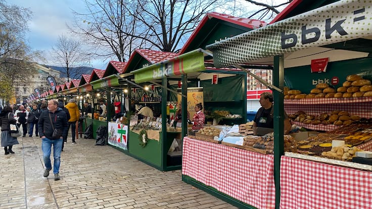 Santo Tomás 2025 celebra su edición más sostenible: 243 casetas, 4.500 indabas solidarias y una acción pionera de reciclaje de vidrio