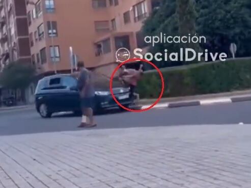 Así ha sido el atropello de un hombre a su suegra en València.