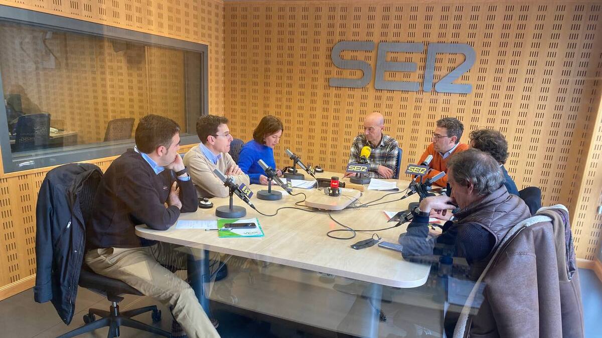 Junta de Portavoces de Radio Valladolid sobre el ahorro energético en la ciudad