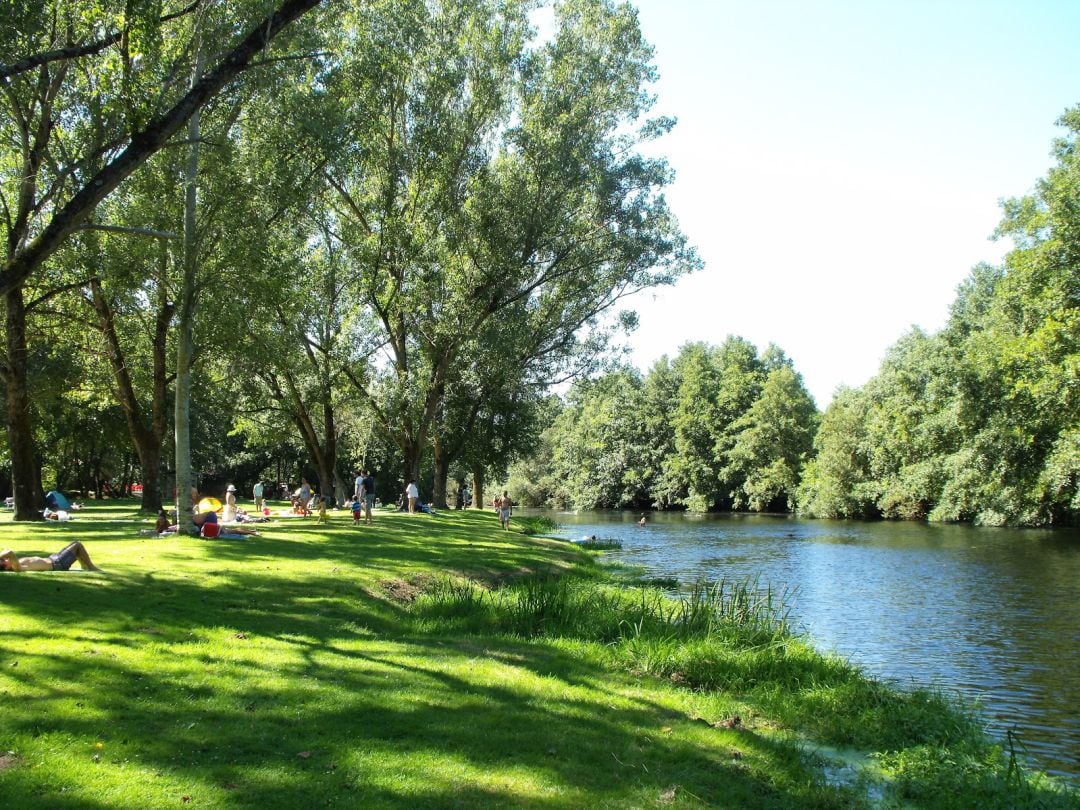 Imagen da archivo del río en Allariz