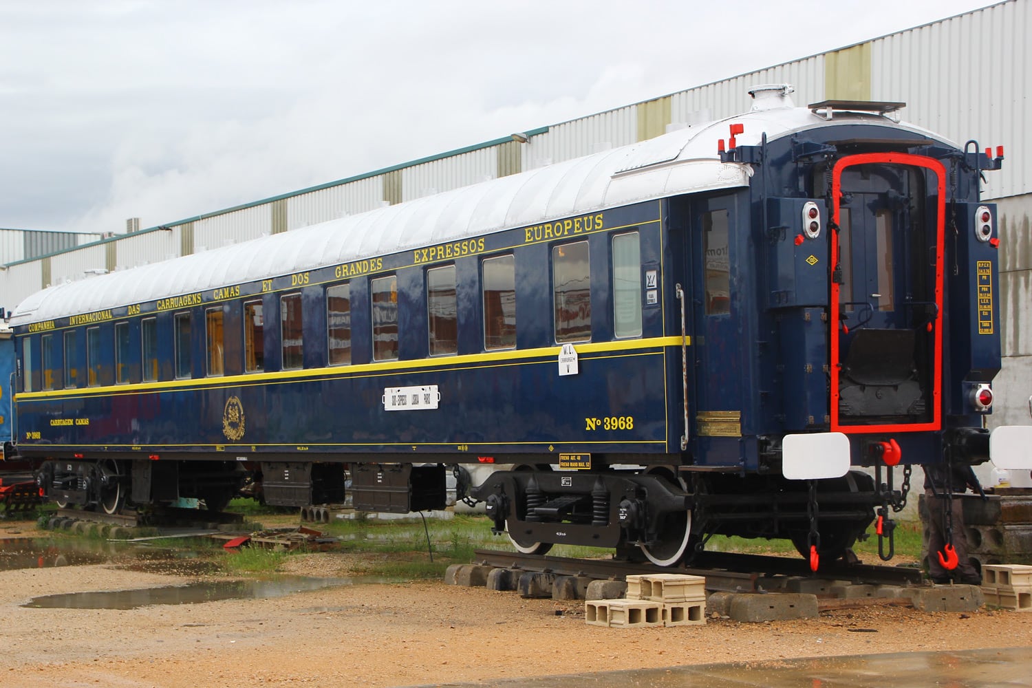 La empresa Mare Ingeniería también se dedica a la recuperación de vagones de tren.